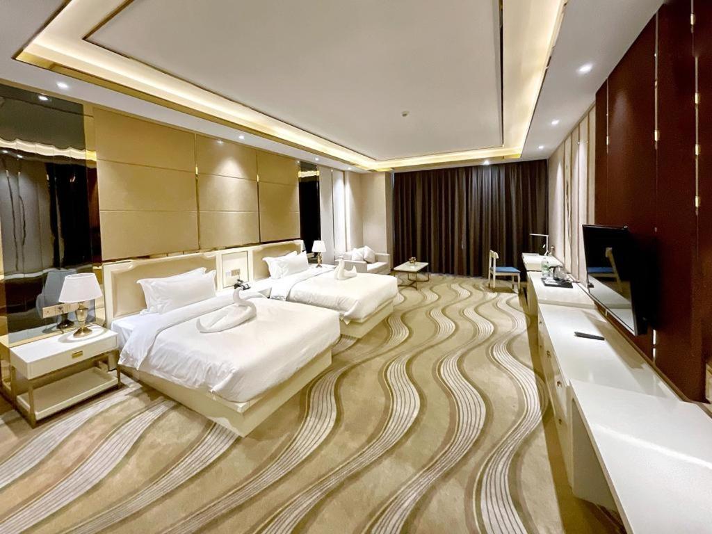 St Hotel Wattay Airport Vientiane Exteriör bild