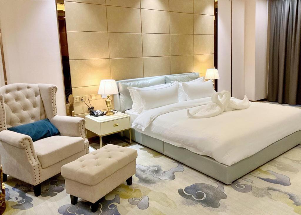 St Hotel Wattay Airport Vientiane Exteriör bild